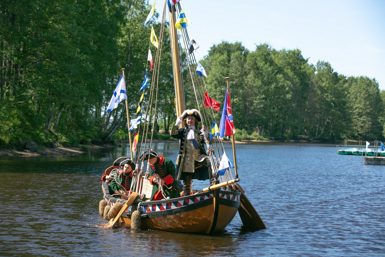 Ботик Петра 1